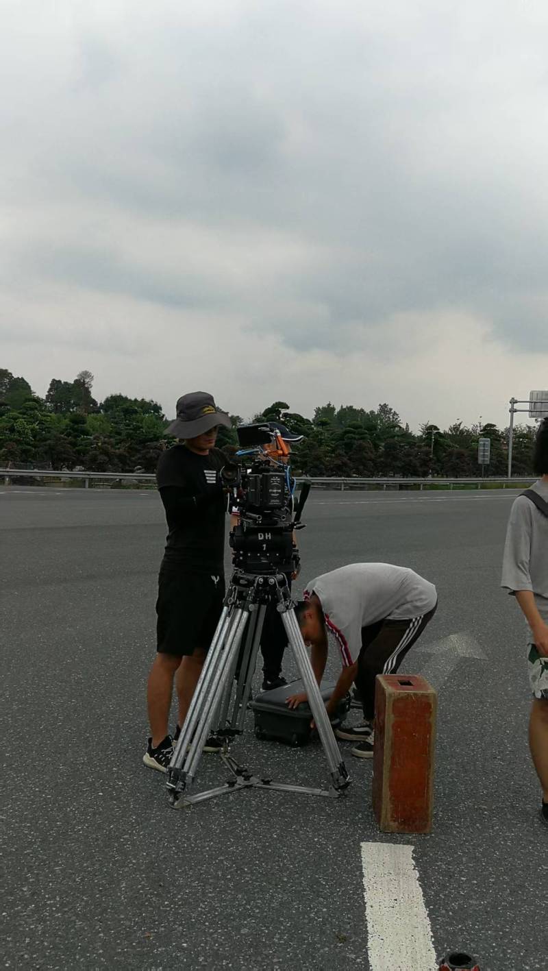 迁安市TVC拍摄公司：唤醒集体记忆，构建跨代际沟通桥梁